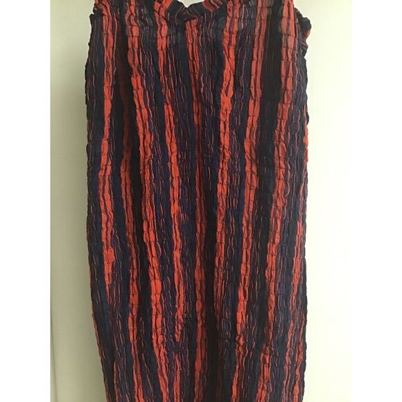 NWOT~Forever 21 Red & Blue Stripe Stretchy Seersucker Mini Sundress Sz Large - Picture 2 of 3